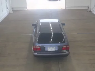Mercedes-Benz E CLASS WAGON