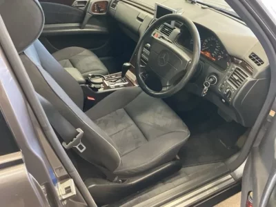 Mercedes-Benz E CLASS WAGON
