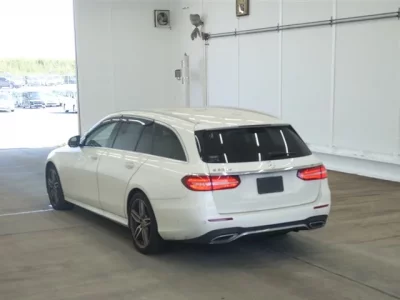 Mercedes-Benz E CLASS WAGON