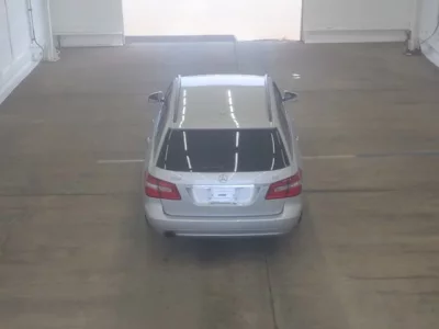 Mercedes-Benz E CLASS WAGON