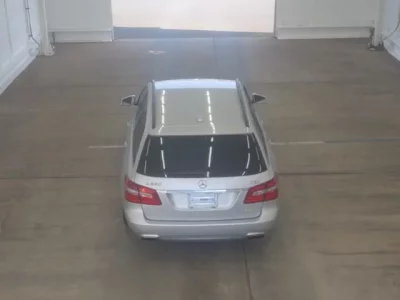 Mercedes-Benz E CLASS WAGON