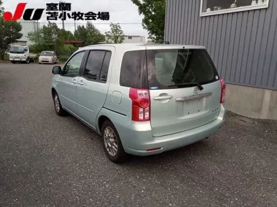 Toyota RAUM