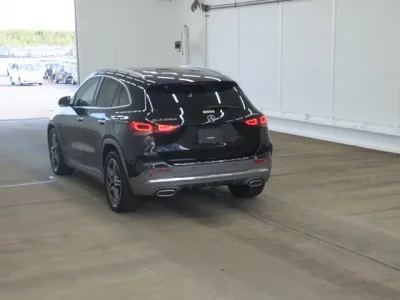 Mercedes-Benz GLA CLASS