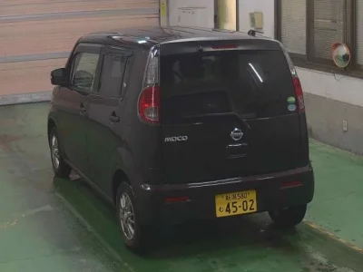 Nissan MOCO