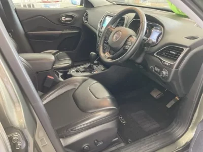 Chrysler JEEP CHEROKEE