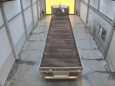 Isuzu TRUCK