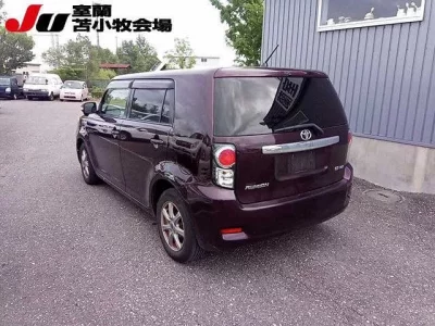 Toyota COROLLA RUMION
