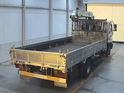 Isuzu FORWARD