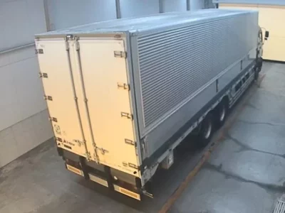 Isuzu TRUCK