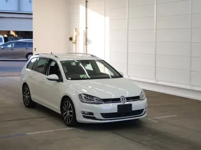 Volkswagen GOLF VARIANT
