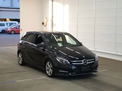 Mercedes-Benz B CLASS