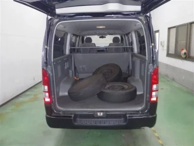 Toyota REGIUS ACE VAN