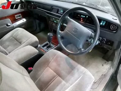 Toyota CENTURY