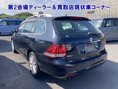 Volkswagen GOLF VARIANT