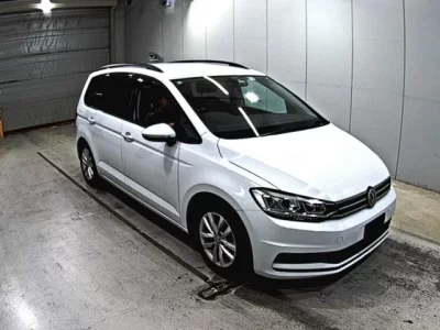 Volkswagen GOLF TOURAN