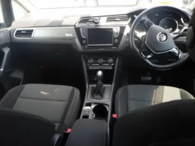 Volkswagen GOLF TOURAN