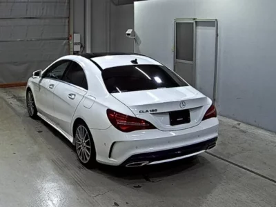 Mercedes-Benz CLA CLASS