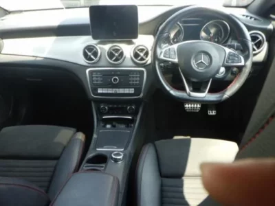 Mercedes-Benz CLA CLASS