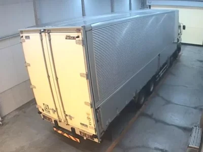 Isuzu TRUCK