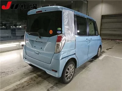 Mitsubishi EK SPACE