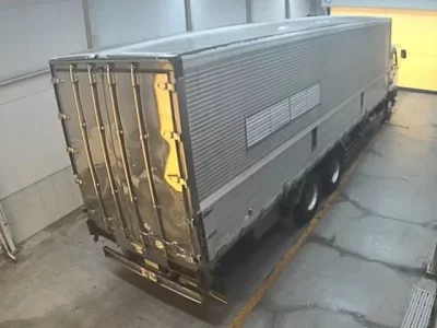 Isuzu TRUCK