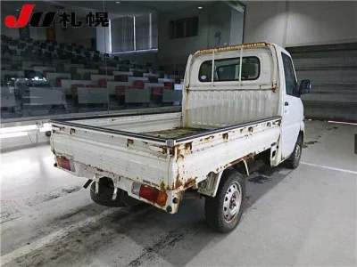 Nissan CLIPPER TRUCK