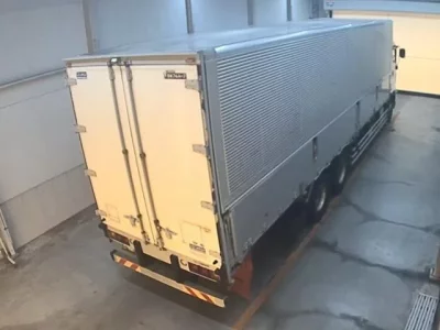 Isuzu TRUCK