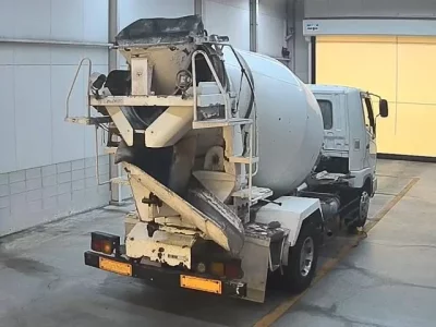 Mitsubishi FUSO FIGHTER