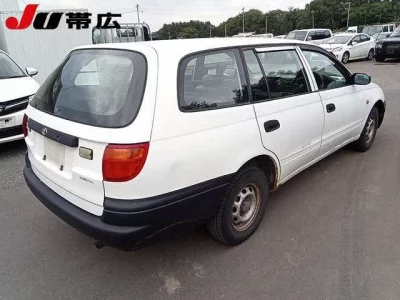 Toyota CALDINA VAN