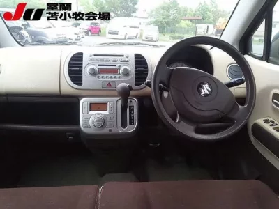 Suzuki MRWAGON