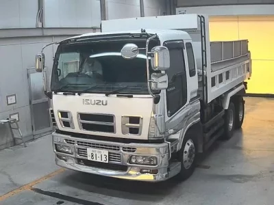 Isuzu TRUCK