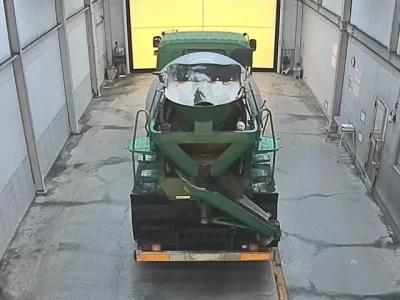 Isuzu TRUCK
