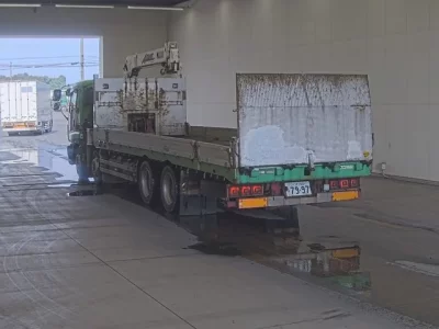 Isuzu GIGA