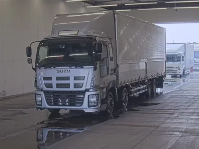 Isuzu GIGA