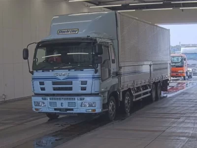 Isuzu GIGA