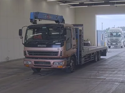 Isuzu GIGA