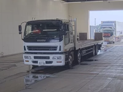 Isuzu GIGA