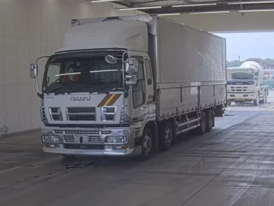Isuzu GIGA