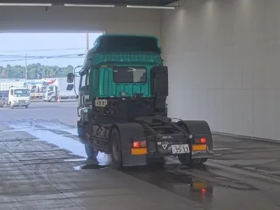 Isuzu GIGA