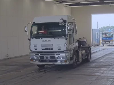 Isuzu GIGA