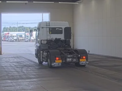 Isuzu GIGA