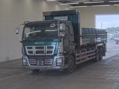 Isuzu GIGA