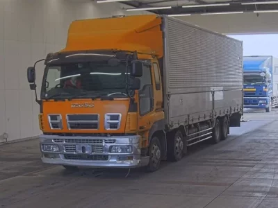 Isuzu GIGA