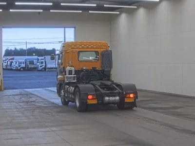 Isuzu GIGA