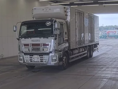 Isuzu GIGA
