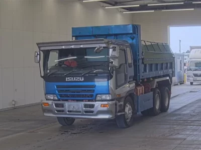 Isuzu GIGA