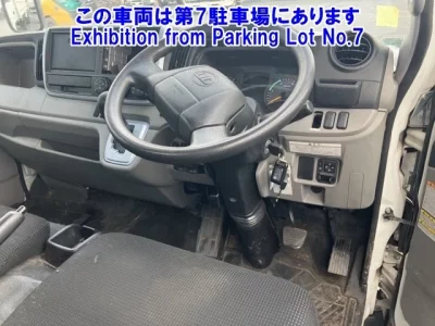 Nissan KA Z
