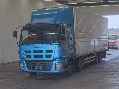 Isuzu GIGA