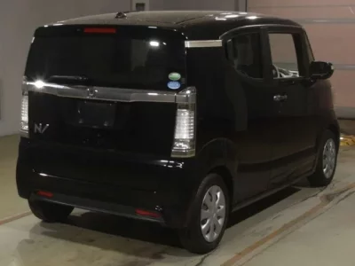 Honda N BOX SLASH