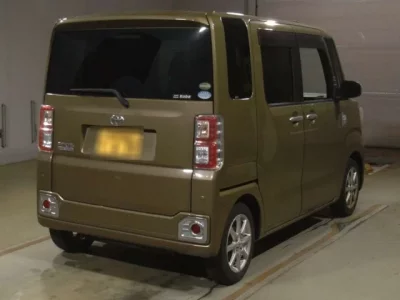 Toyota PIXIS MEGA